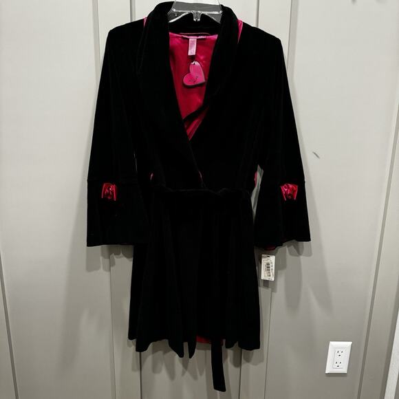Betsy Johnson Intimates $89 Pink & Black Robe Small - Picture 7 of 8